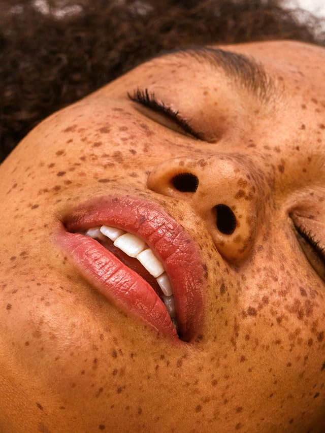 ILIA - Balmy Gloss Tinted Lip Oil | Non-Toxic, Cruelty-Free, Vegan, Hyaluronic Acid, Non-Sticky for Moisturizing + Plumping (Tahiti, 0.14 fl oz | 4.3 ml)