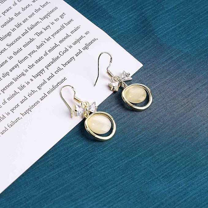 Vintage Circle Drop Earring Gold Cat Eye Stone