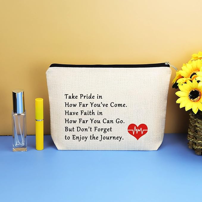 RT Gifts Respiratory Therapist Gifts RT Makeup Bag Respiratory Therapy Gifts for Women RT Student Gift Medical Graduate Gift Cosmetic Bag Pouch Christmas Birthday Gift for RT Respiratory Therapist