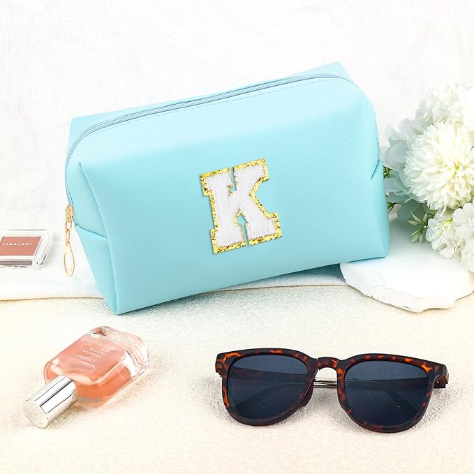 URSKYTOUS Gifts for Girls Initial Makeup Bag Personalized Cosmetic Bag with Zipper Cute Travel Toiletry Bag Waterproof PU Preppy Makeup Pouch Birthday Gift for Teen Girls Women(Blue K)