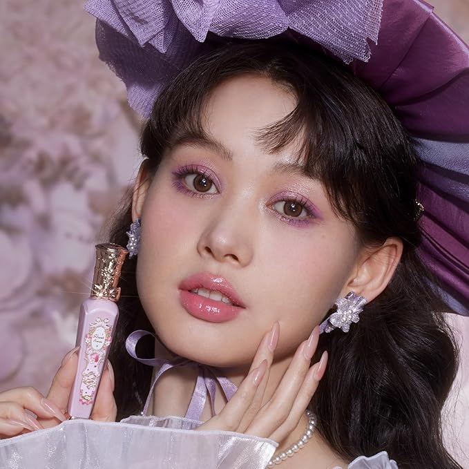 Flower Knows Strawberry Rococo Glowy Lip Gloss G01 Strawberry Macaron+Embossed Blush G01 Romantic Blossom