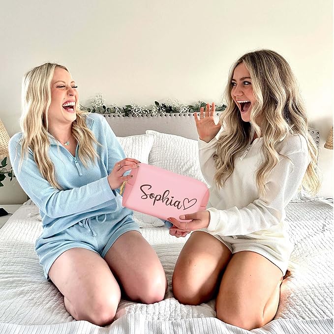 Fincekoom Valentines Day Gifts for Her Teen Girls, Personalized Makeup Bag with Name & Birth Flower, Custom Leather Cosmetic Bags for Women, Customized Travel Toiletry Bag Gifts for Bridesmaid Wedding