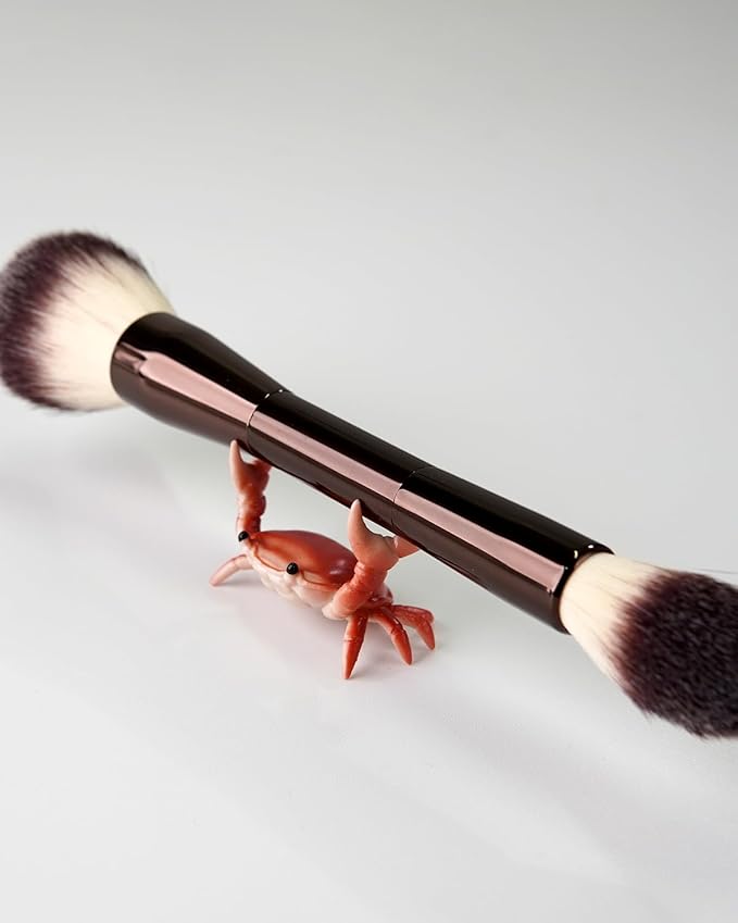 Crab pen holder for desk