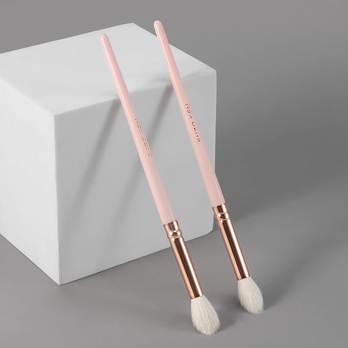 ENZO KEN Natural Goat Hair Eyeshadow Blending Brush - Eye Blending & Contour Brush, Single Piece, E204L