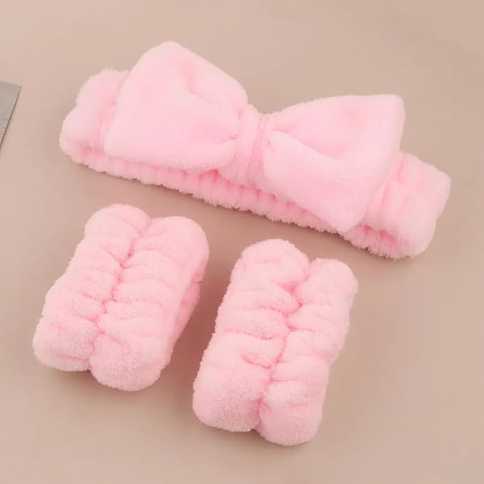 Zaritaffy 25Pcs Makeup Brush Sets with Wristbands and Headband, Including 14Pcs Makeup Brushes, 3Pcs Blender Sponge, 4Pcs Powder Puffs, Multi-functional Makeup Tool Set for Women and Girls (Pink)