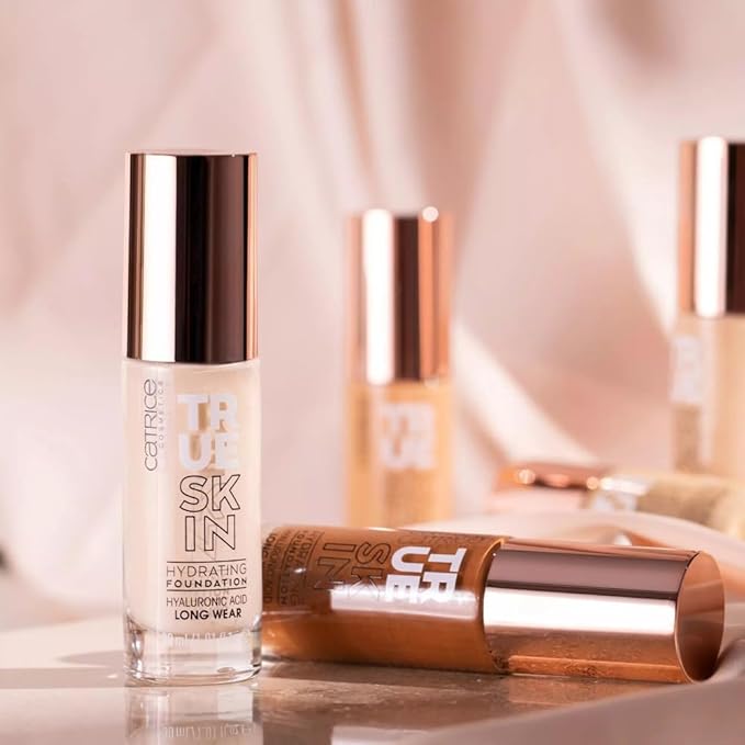 Catrice | True Skin Hydrating Foundation | Lightweight Warm Toffee)