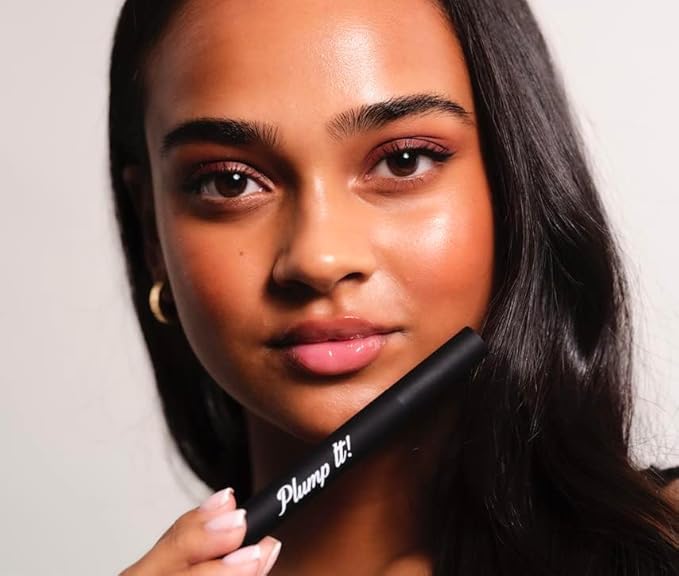 Plump It! | Hyaluronic Lip Plumper Lips
