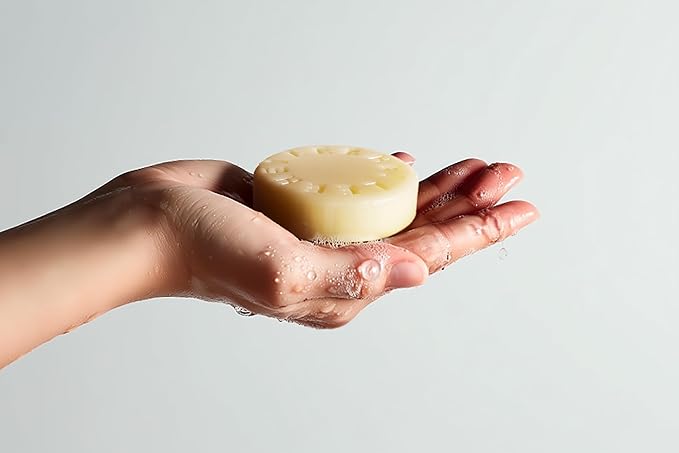 LEEHEI Cleansing Soap with Complimentary Natural Sponge Soap Stand (Lavender)