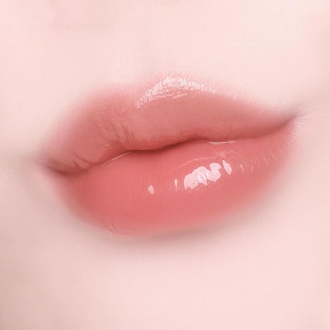 DINTO Frozen Lip Jelly - Icy Cool Plumping Lip Gloss with Metal Tip - High-Shine Non-Sticky Jelly Formula for Fuller, Juicy Lips - Vegan & Cruelty-Free - 0.34 fl oz - Shade 377 Reindeer