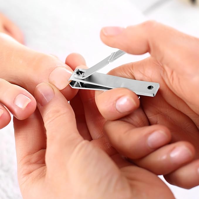 Mudder 6 Pcs Silver and Black Large Toenails Clippers Nail Clippers Straight Edge Toenails Cutters Stainless Steel Nails Trimmer Cutters for Men Women Thick Nails Straight Sharp Blade Anti-slip Handle