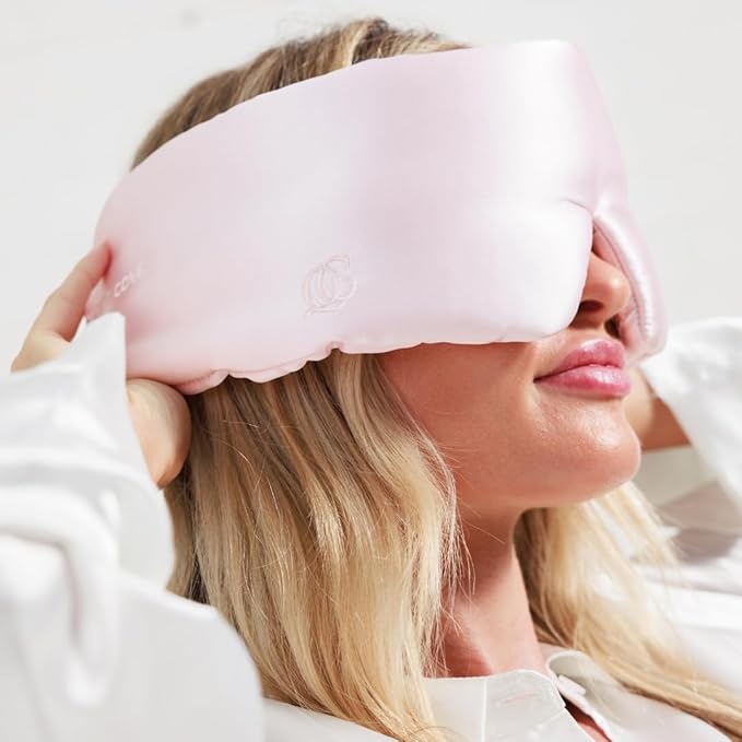 3D Silk Sleep Mask, Sleep Longer in Total Darkness and Comfort. Total Blackout Liner Blocks Light, Lightweight, 100% Natural Silk Eye Mask, Foam Countour, Eyelash Sleep Mask (Prosecco Pink)
