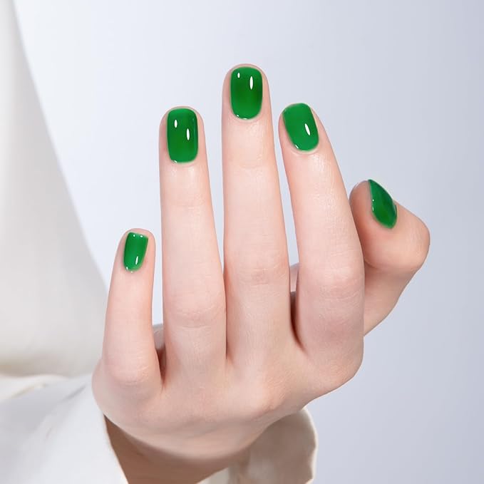 MAYCHAO 15ML Jelly Green Gel Nail Polish 1Pc Transparent Grass Green Gel Polish Soak Off UV LED Translucent Nail Polish Nail Art Starter Manicure Salon DIY at Home, 0.5 OZ