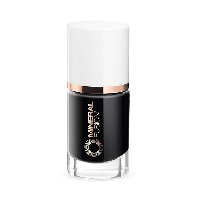 Mineral Fusion Nail Polish, Little Black Dress