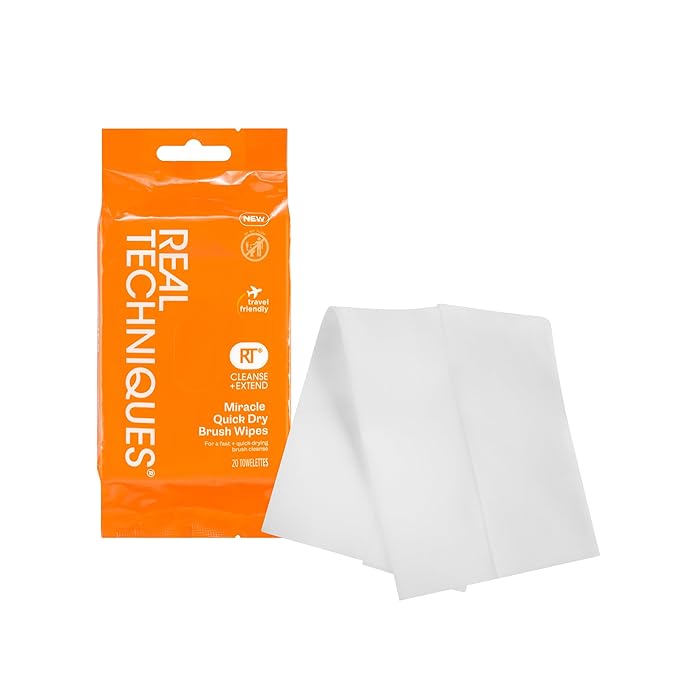 Real Techniques Miracle Quick Dry Brush Wipes, Remove Product Build-Up, Easily Switch Colors, Fast Drying, Convenient Makeup Brush Cleaner, Travel-Friendly, Cruelty-Free & Vegan, 20 Count