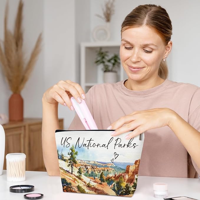 Ythuil City Travel Gift Makeup Bag, Watercolor Cosmetic Bag for Purse, US National Parks Souvenir, Trip Favors for Traveller US National Parks Lovers, City Themed Organizer