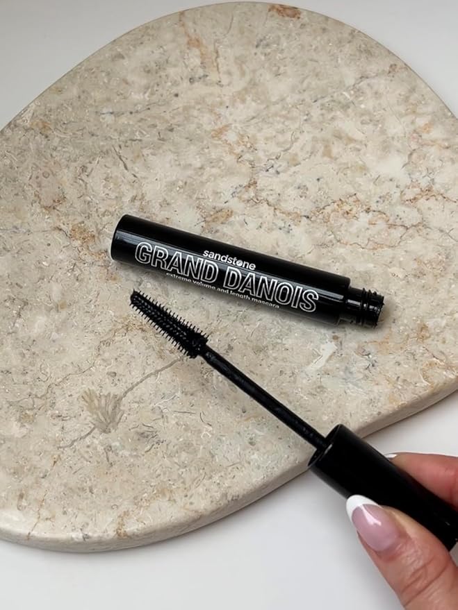 Sandstone Scandinavia Hypoallergenic Mascara for Sensitive Eyes – Brown – Smudge-Proof & Sweat-Resistant – Lengthening & Volumizing – Vegan, Fragrance-Free