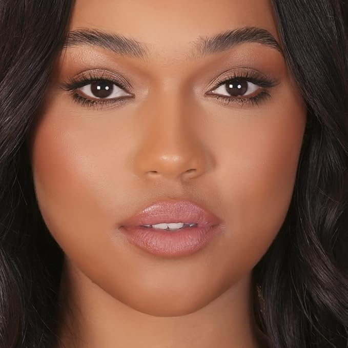 Plump and Colour - Shade Dare