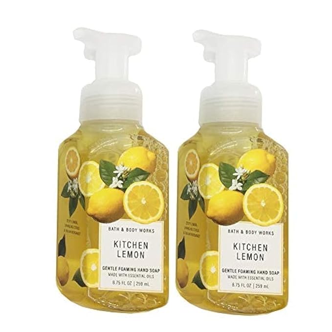 Bath & Body Works Gentle Foaming Hand Soap in Kitchen Lemon (2 Pack)