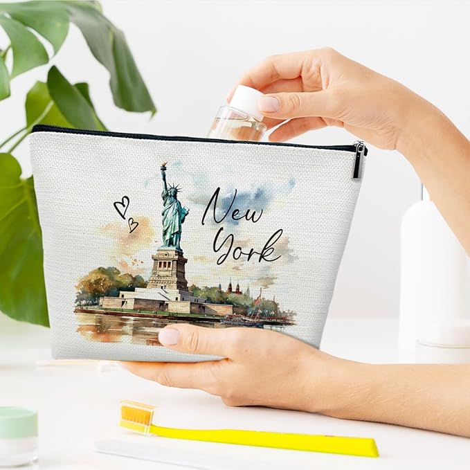 Ythuil New York Travelling Gift Makeup Bag, City Travel Cosmetic Bag for Purse, Watercolor Gift, New York Souvenir, Trip Favors for Traveller, Travelling Lovers, City Themed Organizer