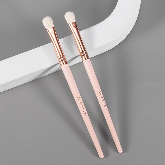 ENZO KEN Medium Smudge Eye Shadow Brush - Natural Goat Hair Eyeshadow, Shader and Smudge Brush. Single, Pink. E403M