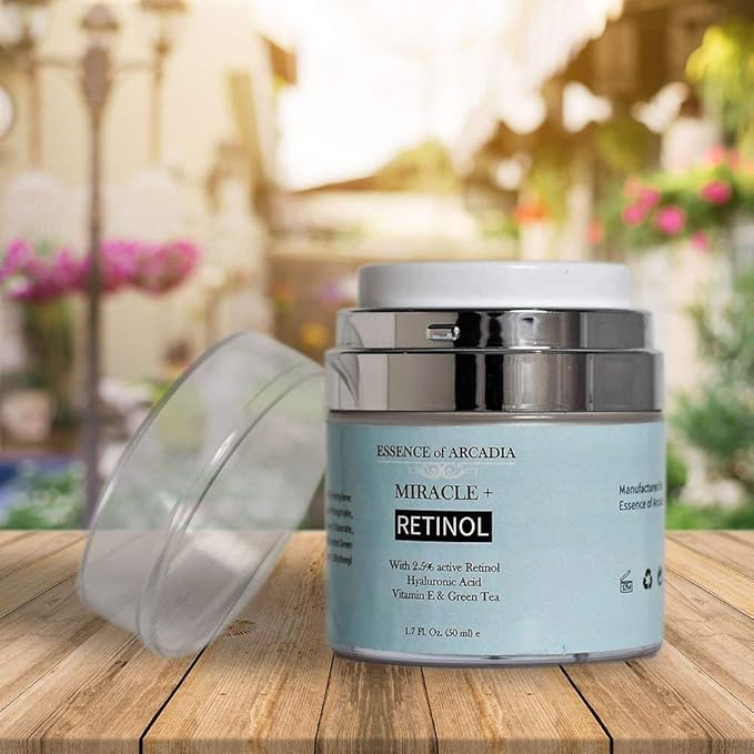 Essence of Arcadia Retinol Moisturizer Cream 2.5% for Face & Eye Area - Anti-Aging Formula with Hyaluronic Acid, Vitamin E, Green Tea - 1.7 Fl Oz