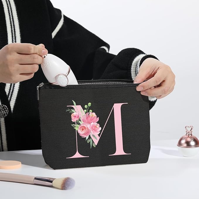 kdxpbpz A-Z Personalized Cosmetic Bag Monogrammed Makeup Bags Bridesmaid Gifts Custom Toiletry Pouch Gifts for Women Mom Best Friend Sister Bride Bridesmaid (M)