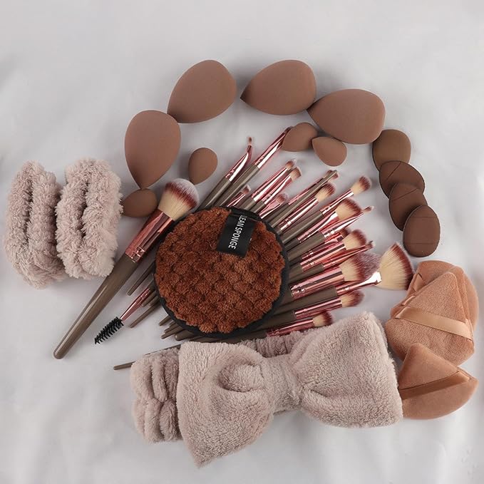 atrccs 48pcs Brown Makeup Brush Set, Professional & Beginner-friendly Premium Synthetic Makeup Brushes Kit, Multi-functional Makeup Brushes Tool Set for Foundation Powder Concealers Eye Shadows Blush