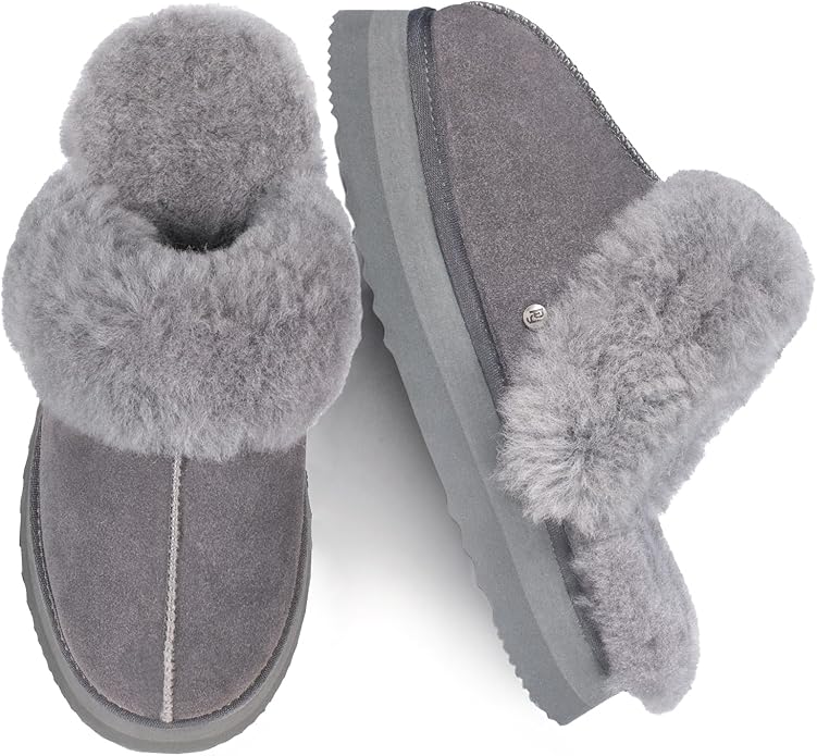 Parfeying Women's Shearling Slippers Genuine Leather with Rubber Sole, Sheepskin Fuzzy Indoor Outdoor Shoes for Home