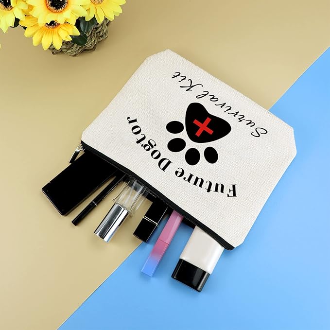Future Doctor Gift Makeup Bag Vet Tech Gift for Women Veterinarian Gift Cosmetic Bag Dog Doctor Birthday Graduation Gift for Veterinarian Veterinary Technician Dog Animal Doctor Make Up Pouch