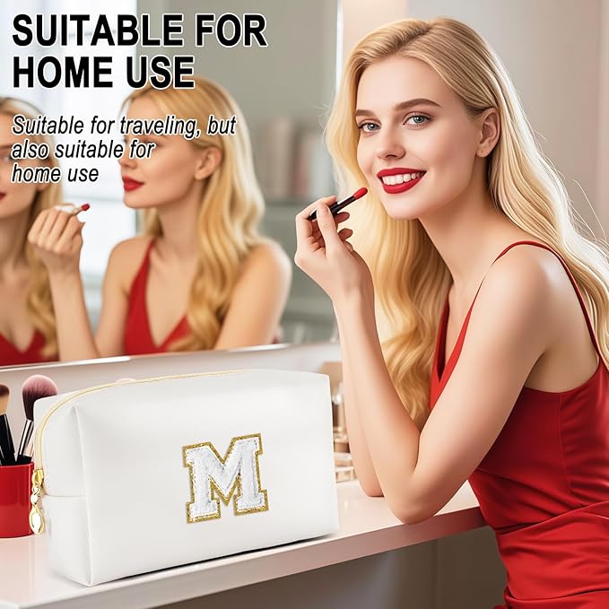 URSKYTOUS Gifts for Girls Initial Makeup Bag Personalized Cosmetic Bag with Zipper Cute Travel Toiletry Bags Waterproof PU Preppy Makeup Pouch Birthday Gift for Teen Girls Women(White M)