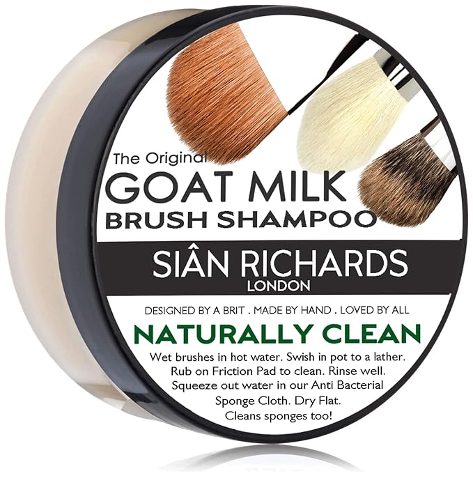 SIÂN RICHARDS London Goat Milk Natural Solid Brush Shampoo Makeup Brush and Sponge Cleaner, 2oz