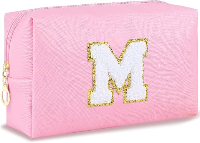 URSKYTOUS Gifts for Girls Initial Makeup Bag Personalized Cosmetic Bag with Zipper Cute Travel Toiletry Bag Waterproof PU Preppy Makeup Pouch Birthday Gift for Teen Girls Women(Pink M)