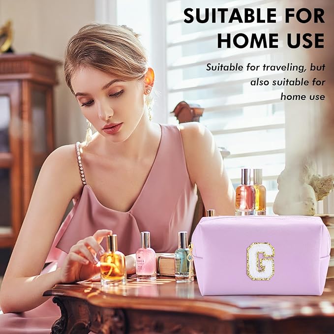 URSKYTOUS Gifts for Girls Initial Makeup Bag Personalized Cosmetic Bag with Zipper Cute Travel Toiletry Bag Waterproof PU Preppy Makeup Pouch Birthday Gift for Teen Girls Women(Purple G)