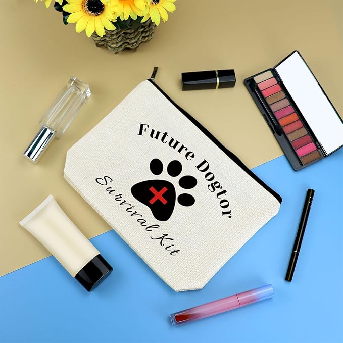 Future Doctor Gift Makeup Bag Vet Tech Gift for Women Veterinarian Gift Cosmetic Bag Dog Doctor Birthday Graduation Gift for Veterinarian Veterinary Technician Dog Animal Doctor Make Up Pouch
