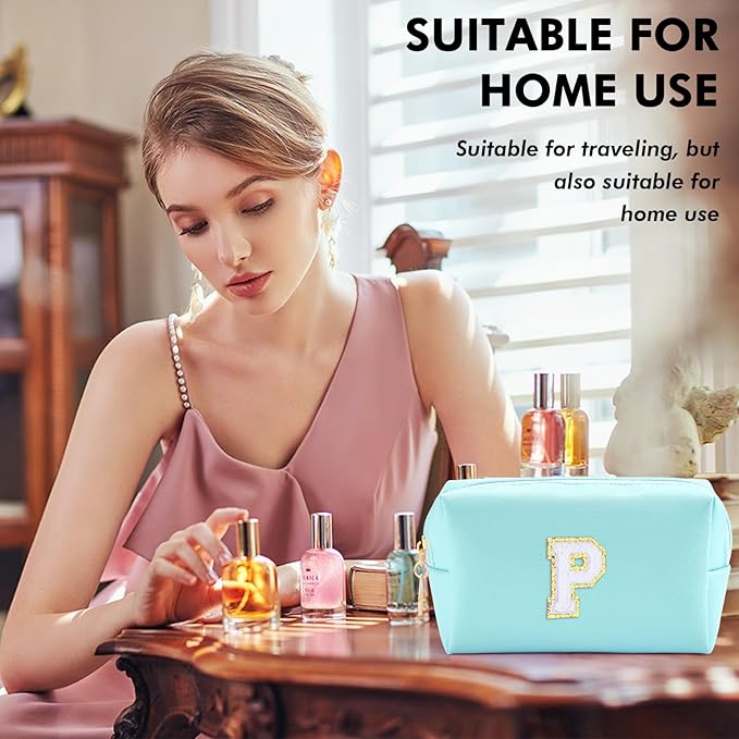 URSKYTOUS Gifts for Girls Initial Makeup Bag Personalized Cosmetic Bag with Zipper Cute Travel Toiletry Bag Waterproof PU Preppy Makeup Pouch Birthday Gift for Teen Girls Women(Blue P)