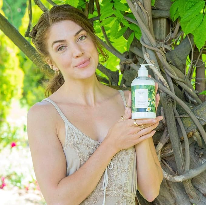 Camille Beckman Essentials Gift Basket, Vitamin Cleansing