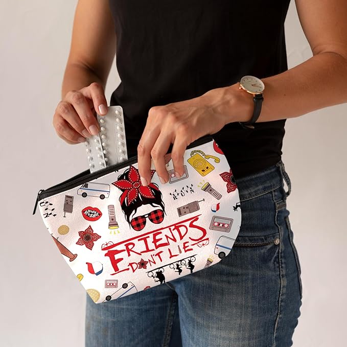 CLHHM Friends TV Show Merchandise Makeup Bag Friendship Show Gifts for Women Travel Toiletry Cosmetic Bag Christmas Birthday Graduation Gifts for Her Friends Fans Sister