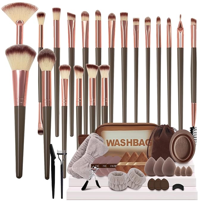 GZIXBDA Makeup Brush Set, 48Pcs Makeup Tool Set Premium Synthetic Foundation Concealers Powder Eye Shadows Makeup Brushes Kit for for Beginner Professional, Brown
