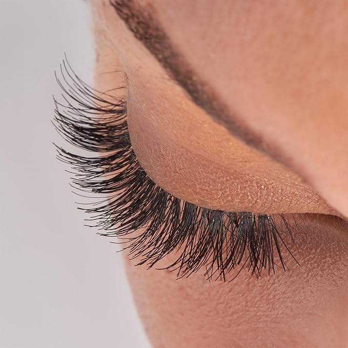 KISS So Wispy Curated Collection of Bestselling False Eyelash Styles Multipack, Volume & Curl, Lash Extensions Look, Signature Wispy Effect, Cruelty Free, Reusable, Contact Lens Friendly, 5-Pair