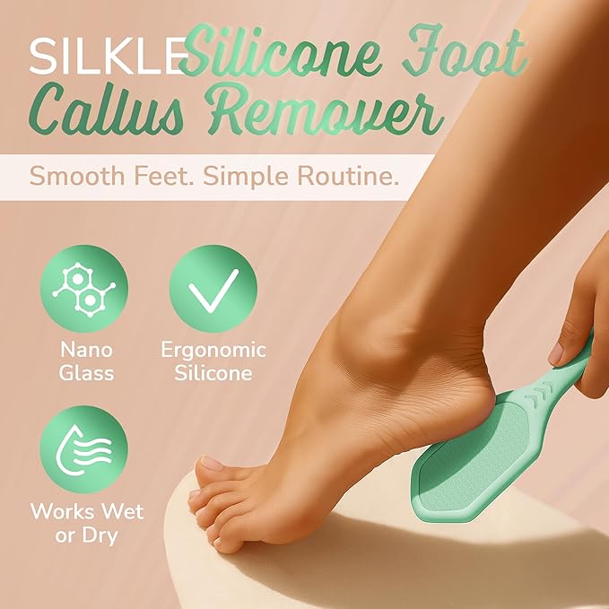 Nano Glass Foot File - Silicone Foot Callus Remover for Feet and Cracked Heels - Heel Scraper for Dead Skin - Ergonomic Foot Scrubber & Exfoliator for Shower with Non-Slip Grip - Green