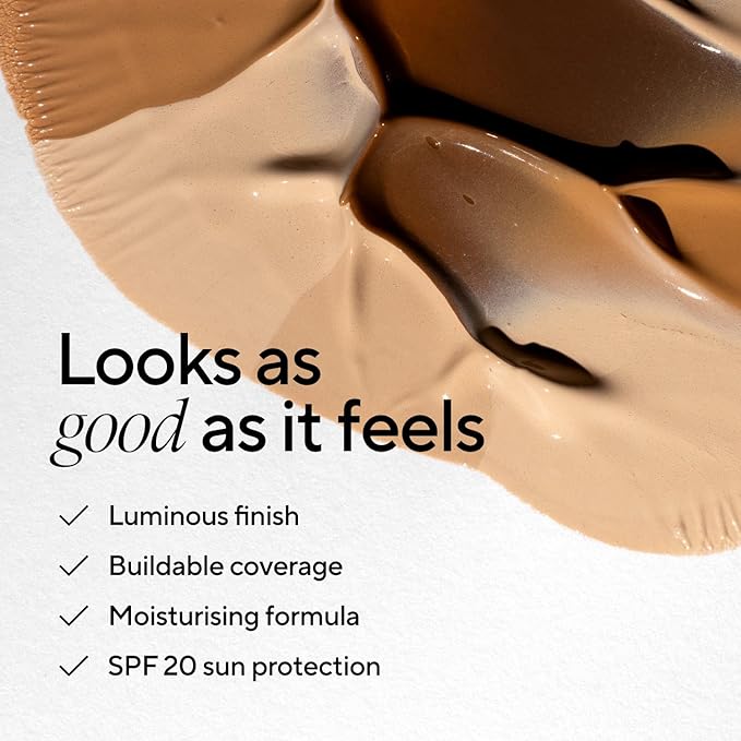 MÁDARA Organic Skincare | Skin Equal Soft Glow Foundation SPF15 Sand 40-30 ml, Mineral foundation with hyaluronic acid, Buildable medium coverage, Dewy foundation, Vegan, COSMOS natural certified