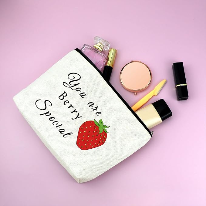 Mxrymvu Funny Strawberry Cosmetic Bag Fruit Lover Gift Makeup Bag Valentine's Gifts for Her Girlfriend Wife Couple Cute Strawberry Themed Gifts Birthday Gifts Strawberry Print Travel Makeup Pouch
