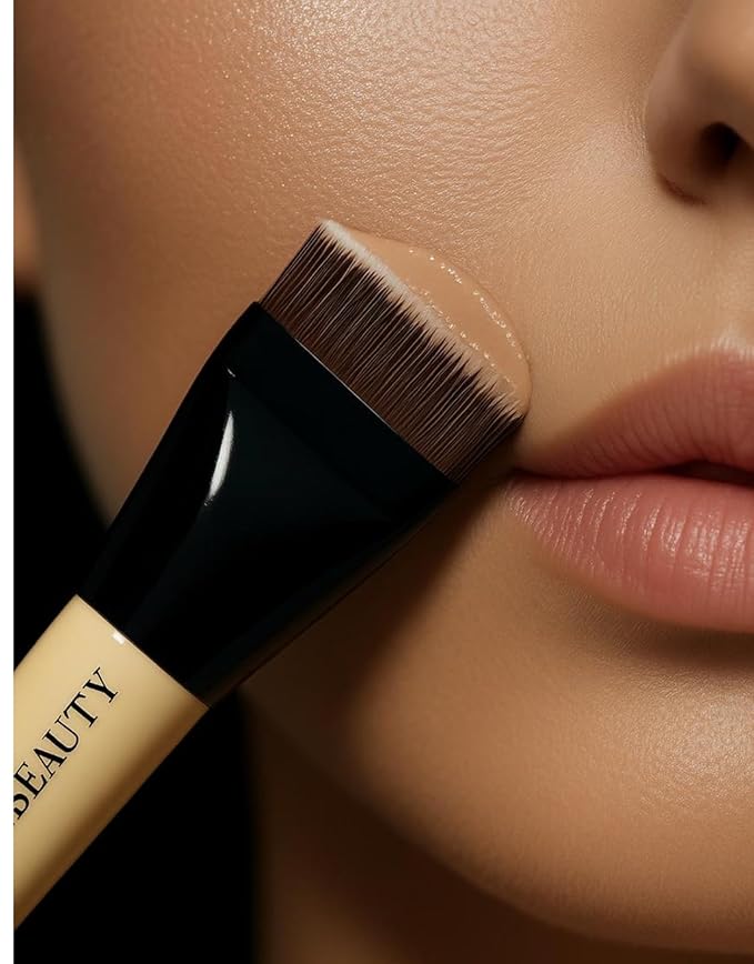 OrainiBeauty Dual-Ended Foundation Brush – 2-in-1 Makeup Brush for Liquid, Cream & Powder | Precision Tip for Contour & Hard-to-Reach Areas | Soft Vegan Bristles, Streak-Free Finish.