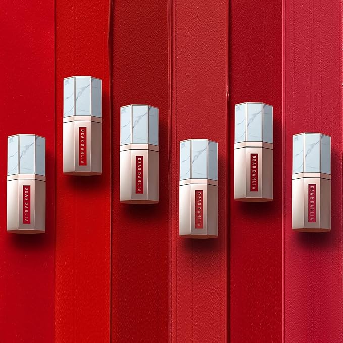 Dear Dahlia Paradise Dream Velvet Lip Mousse (Cranberry)