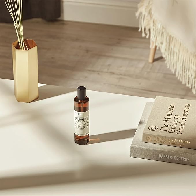 Aesop Istros Aromatique Room Spray | Vibrant, Floral, Smoky | Aroma for Several Hours | 3.4 oz / 100mL