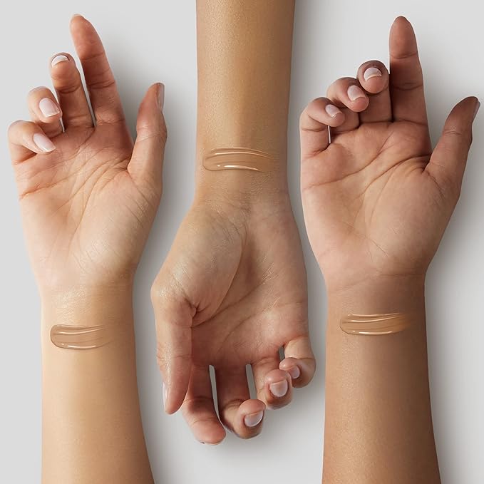 COVERGIRL & Olay Simply Ageless 3-in-1 Liquid Foundation, Matte Finish, Hyaluronic & Vitamin C Formula, 257 Golden Tan, 1 Count