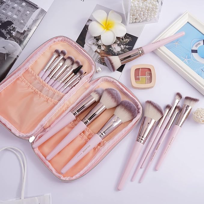 Makeup Brushes, 18 Pcs Professional Premium Synthetic Makeup Brush Set with Case, Foundation Kabuki Eye Travel Make up Brushes sets (Pink Gold)