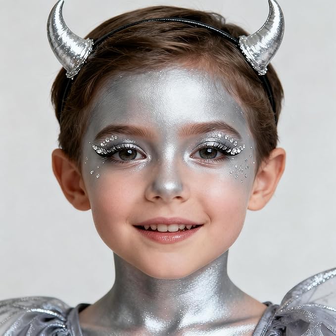 Go Ho Cream-Blendable Silver Face Paint (1.06 oz),Waterproof Metallic Silver Face Body Paint Stick for Halloween Costumes Cosplay SFX Makeup