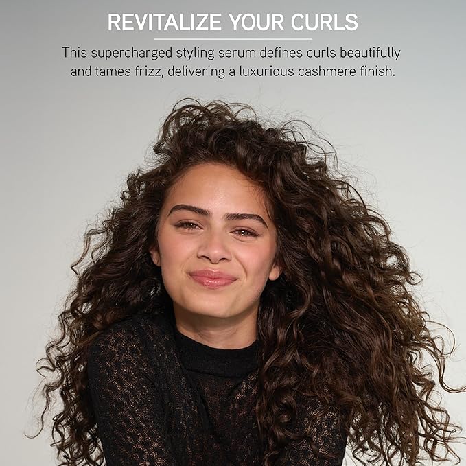 ILES FORMULA Curl Revive – Curl Cream for Soft, Smooth, Defined Curls – Lightweight Curl Refresher Spray with Heat Protection & Frizz Control - Leave-In Styling Cream for Curly Hair (200mL)