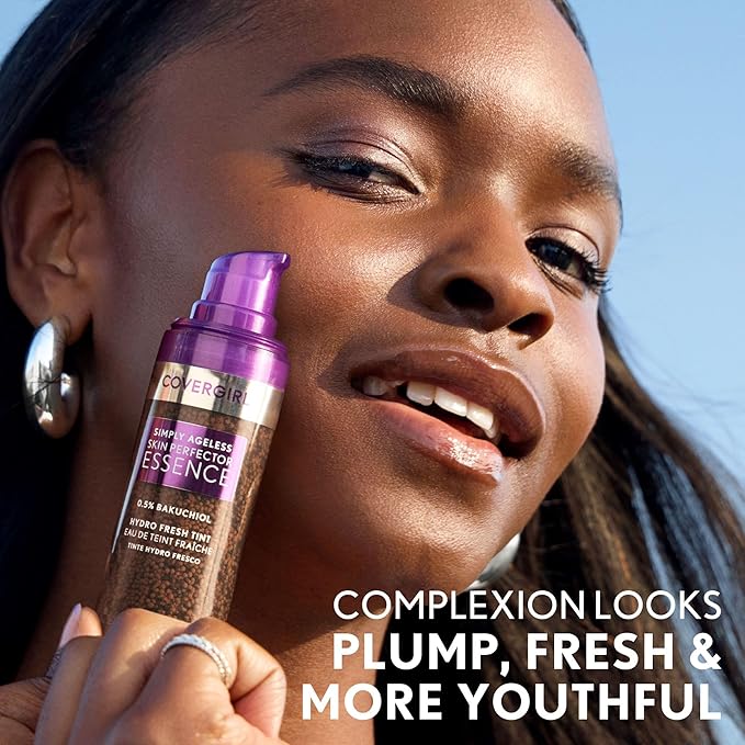 Covergirl Simply Ageless 20 Light Foundation, Blending Brush - Skincare Makeup with Bakuchiol & Tranexamic Acid Reduces Fine Lines & Fades Dark Spots
